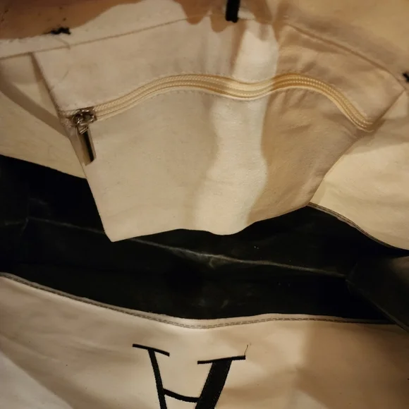 K2- NWT BeeGreen Canvas "A" Tote - Picture 4 of 6